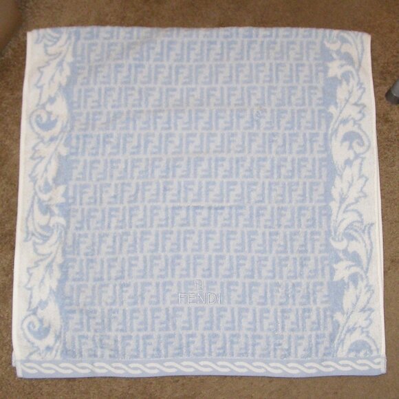 NEW FENDI Bath Towel 100% Cotton Light Blue Zucca in Box Giftable - Picture 5 of 10